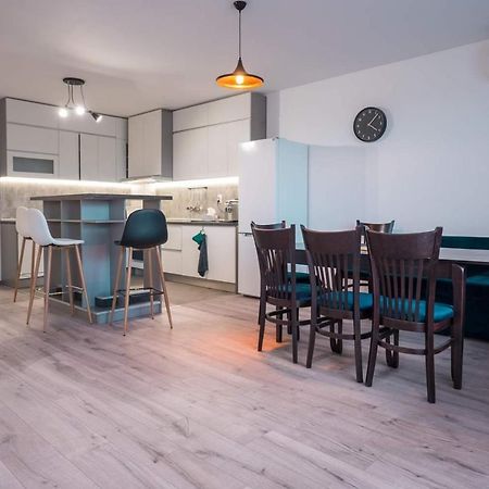 Turquoise By Rv Apartments Varna Exteriör bild